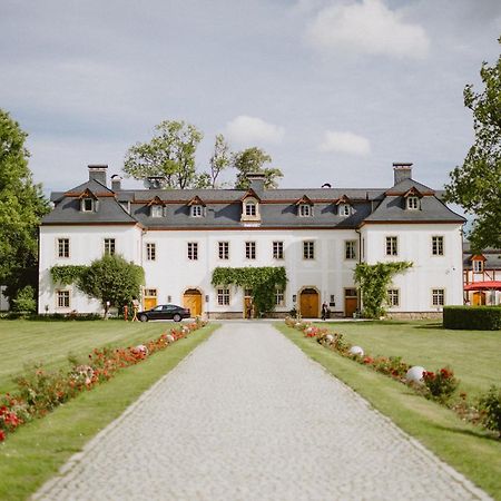 耶莱尼亚古拉 帕克斯佐宫殿旅馆酒店 外观 照片 The main building of the former abbey