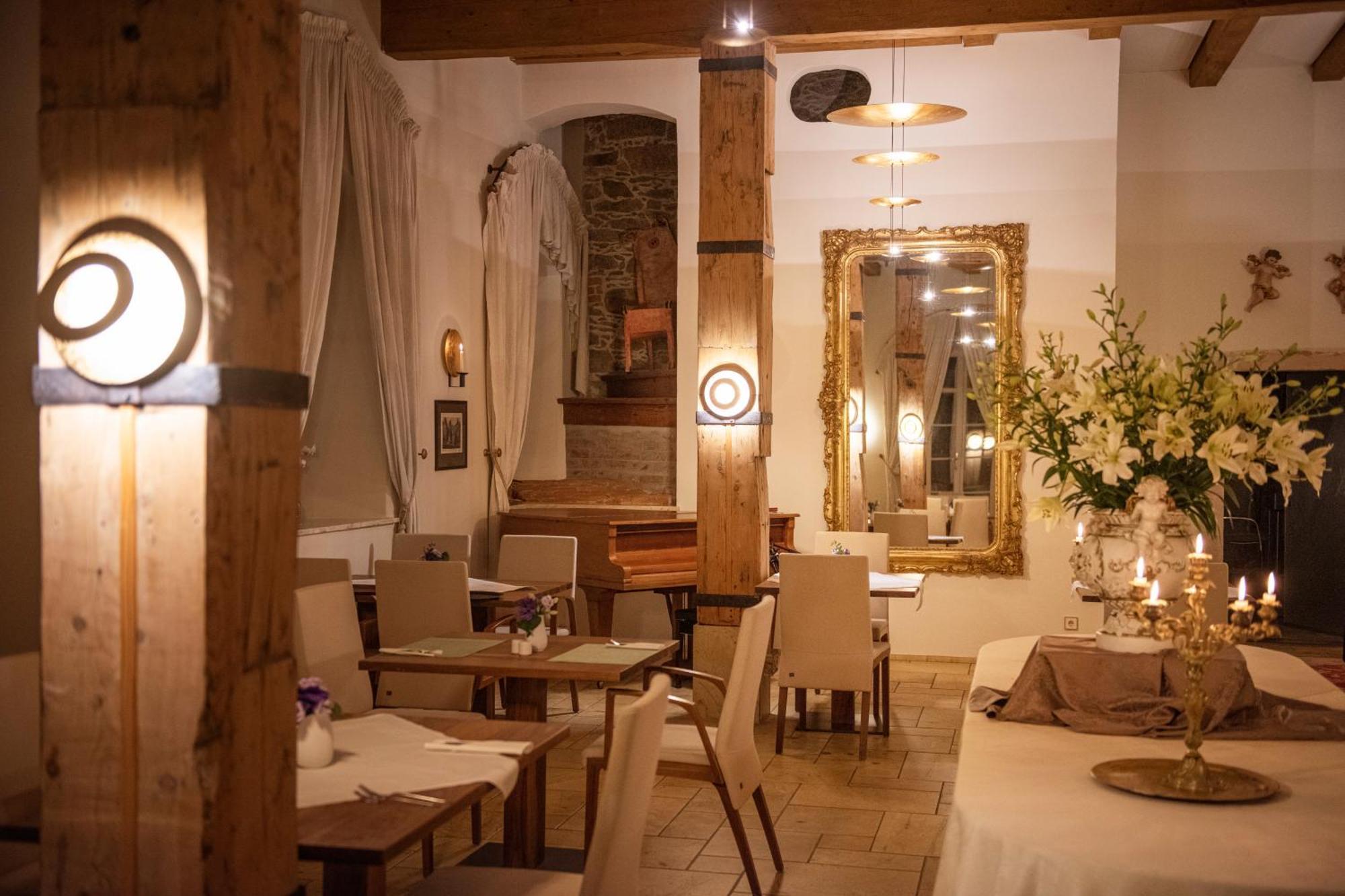 耶莱尼亚古拉 帕克斯佐宫殿旅馆酒店 外观 照片 Restaurant "Le Clos du Bois"